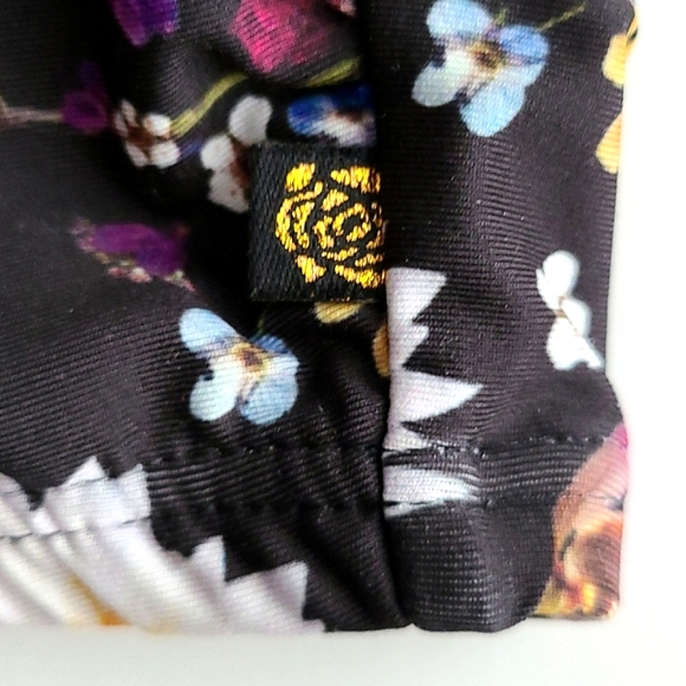 La Vie en Rose One Shoulder Ruffle Bandeau Bikini Top Black Print Size Medium - Picture 4 of 9